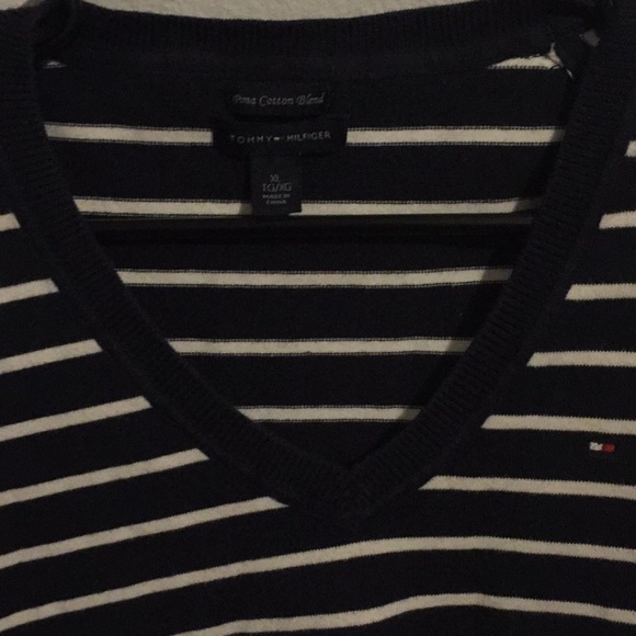 This is a Tommy Hilfiger long sleeve sweater - Picture 2 of 2